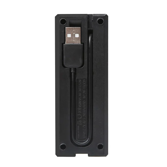 Pil için SUPERFIRE AC28 USB şarj cihazı