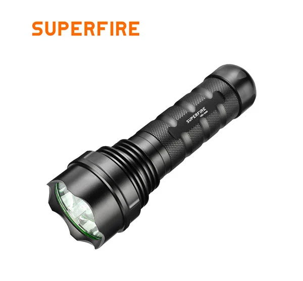 SUPERFIRE 24W 1600 lümen Xenon el feneri sakladı